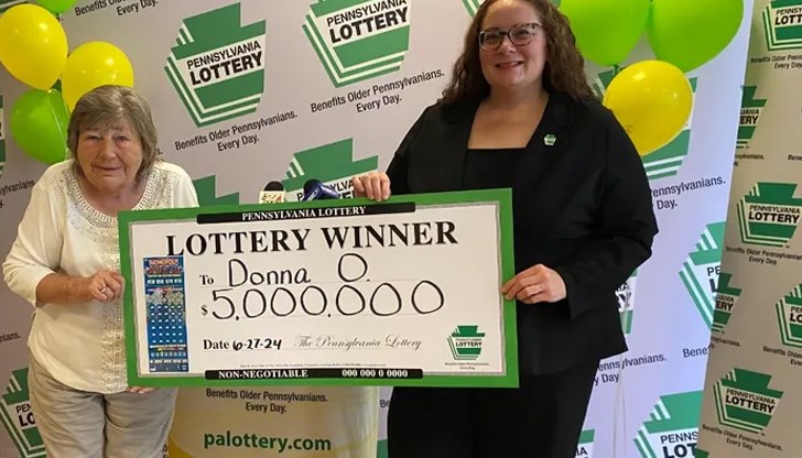 Закъснял полет се превръща в щастлива случайност за пенсионерка от Пенсилвания Закъснял полет се превръща в щастлива случайност за пенсионерка от Пенсилвания