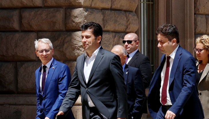 "Продължаваме промяната": Не виждаме условия за антикорупционно правителство в 50-ото НС "Продължаваме промяната": Не виждаме условия за антикорупционно правителство в 50-ото НС