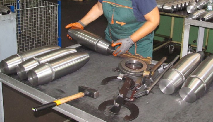 Целта е да се запазят работните места Целта е да се запазят работните места