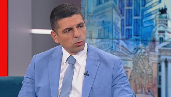 Депутатът предупреждава за опасен контрол върху регулаторите Депутатът предупреждава за опасен контрол върху регулаторите