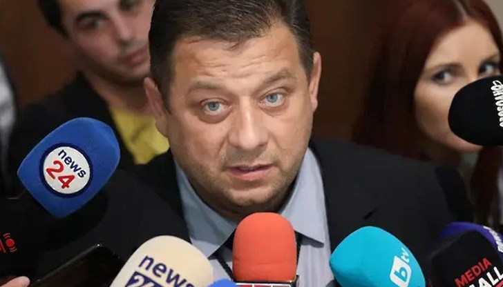 Партията призовава за оставки в ръководството