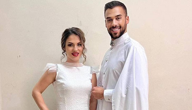 Младите таланти Глория и Иван влизат в надпревара за "Наградата на онлайн слушателите" Младите таланти Глория и Иван влизат в надпревара за "Наградата на онлайн слушателите"