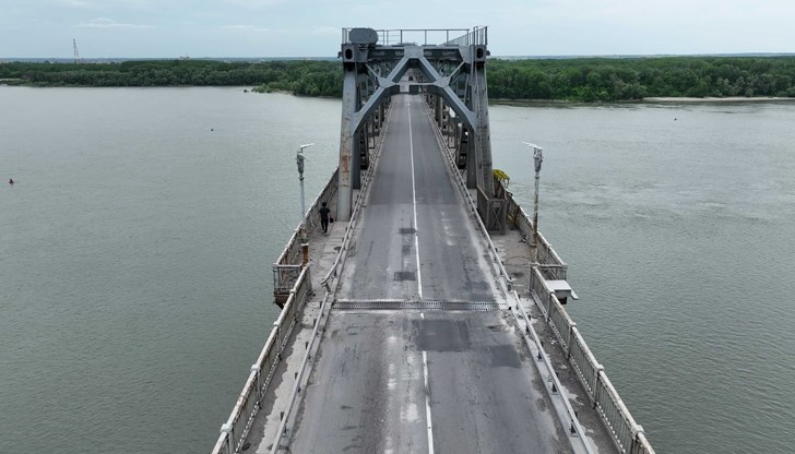 Началото на ремонта ще бъде дадено от 10:00 часа в буферната зона на Граничния контролно-пропускателен пункт Началото на ремонта ще бъде дадено от 10:00 часа в буферната зона на Граничния контролно-пропускателен пункт