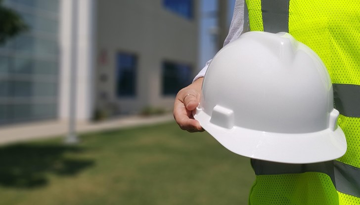 Строителна фирма спира работа по проект в центъра на Русе Строителна фирма спира работа по проект в центъра на Русе