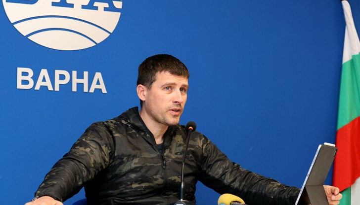 Това, което ще стане първоначално е да ми бъде разрушен имиджът и после да бъда унищожен икономически или физически, обясни един от основателите на партията Това, което ще стане първоначално е да ми бъде разрушен имиджът и после да бъда унищожен икономически или физически, обясни един от основателите на партията