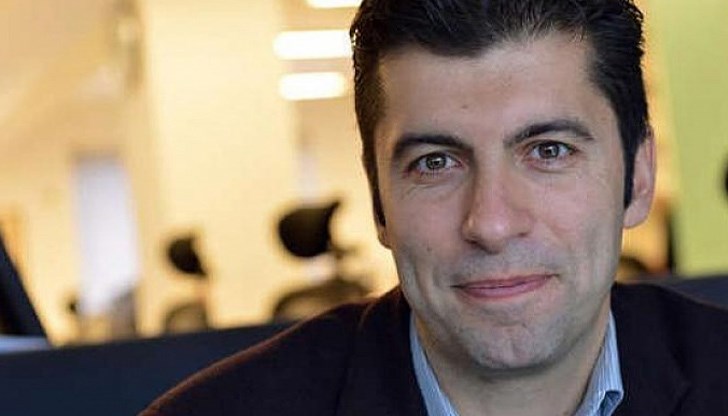 Съпредседателят на "Продължаваме промяната - Демократична България" заяви, че всички техни депутати ще бъдат в зала при гласуването