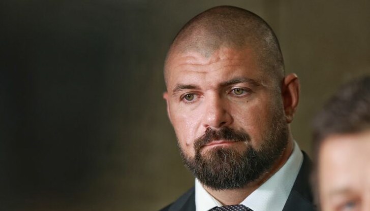 Парламентарната група на „Величие“ единодушно е взела решение да гласува против проектокабинета Парламентарната група на „Величие“ единодушно е взела решение да гласува против проектокабинета