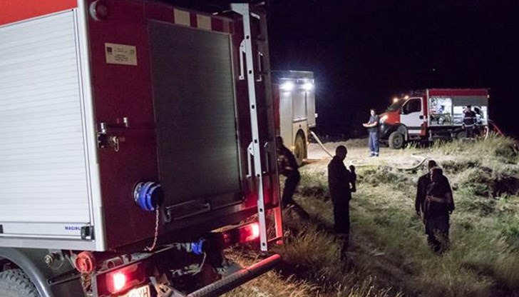 Засегнати са дворове и постройка в района на вилна зона „9-ти километър“ в Русе Засегнати са дворове и постройка в района на вилна зона „9-ти километър“ в Русе