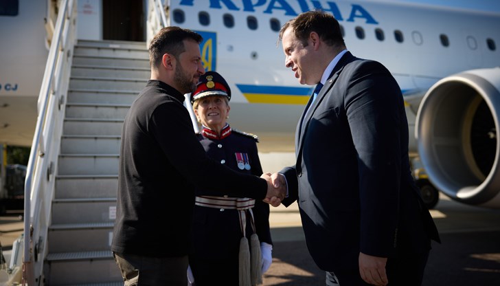 Украинският президент ще присъства на срещата на върха на Европейската политическа общност Украинският президент ще присъства на срещата на върха на Европейската политическа общност