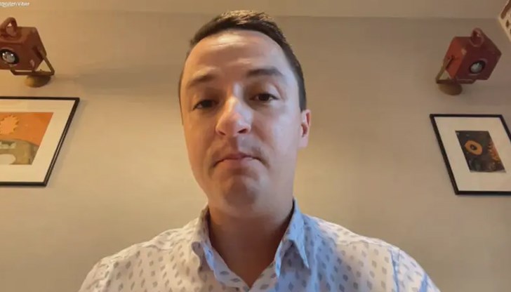 Извънредно включване на Явор Божанков в сутрешния блок на БНТ Извънредно включване на Явор Божанков в сутрешния блок на БНТ