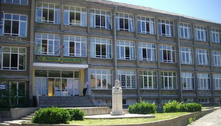 Запалването е станало в хранилище на втория етаж в сградата Запалването е станало в хранилище на втория етаж в сградата