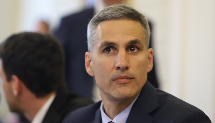 Интервю на управителя на БНБ Димитър Радев Интервю на управителя на БНБ Димитър Радев