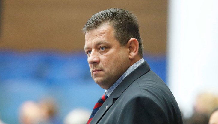 Отказах парламентарната група на "Величие" да се управлява по телефона от него Отказах парламентарната група на "Величие" да се управлява по телефона от него