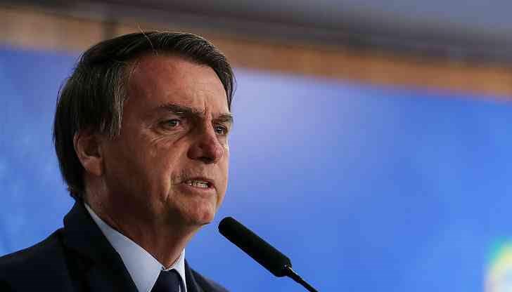 Разследването включва недекларирани диаманти и луксозни часовници, получени от Саудитска Арабия