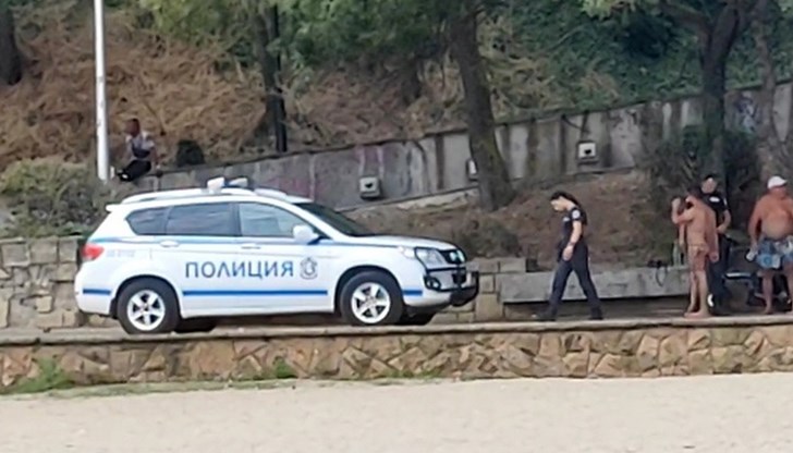 Родителите са в района на 3-ти пост, изгубили са му следите малко след 12:00 часа Родителите са в района на 3-ти пост, изгубили са му следите малко след 12:00 часа