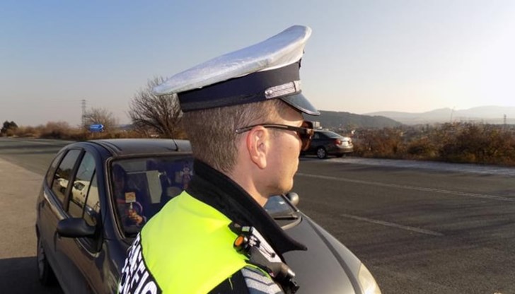 14 873 шофьори и пътници са проверени за спазване на Закона за движението по пътищата 14 873 шофьори и пътници са проверени за спазване на Закона за движението по пътищата