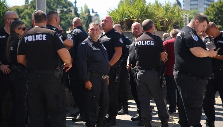 Честите смени на вътрешния министър водят до стрес и напрежение сред служителите Честите смени на вътрешния министър водят до стрес и напрежение сред служителите