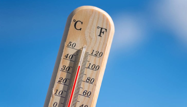 Максималните температури ще бъдат от 27°-29° в западните райони до 35°-37° Максималните температури ще бъдат от 27°-29° в западните райони до 35°-37°