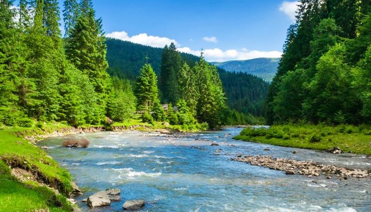 Времето е ясно и тихо Времето е ясно и тихо