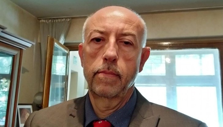 Българинът остарява унизително. И мен това много ме боли, коментира д-р Владимир Симов Българинът остарява унизително. И мен това много ме боли, коментира д-р Владимир Симов