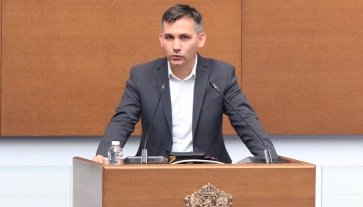 Русенският депутат твърди, че се ограничават правата на гражданите за обжалване на важни проекти на една инстанция Русенският депутат твърди, че се ограничават правата на гражданите за обжалване на важни проекти на една инстанция