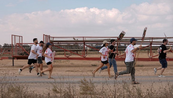 Демонстрантите се върнаха обратно след намесата на органите на реда Демонстрантите се върнаха обратно след намесата на органите на реда