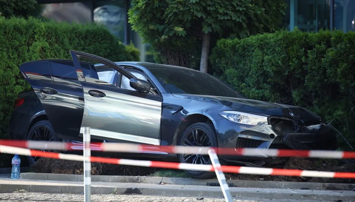 Александър Петрунов не е плащал глоби за превишена скорост и има криминални регистрации Александър Петрунов не е плащал глоби за превишена скорост и има криминални регистрации