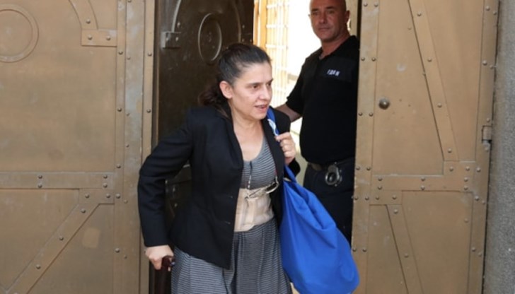 Влошеното здравословно състояние на Петрова е основна причина за предсрочното освобождаване Влошеното здравословно състояние на Петрова е основна причина за предсрочното освобождаване