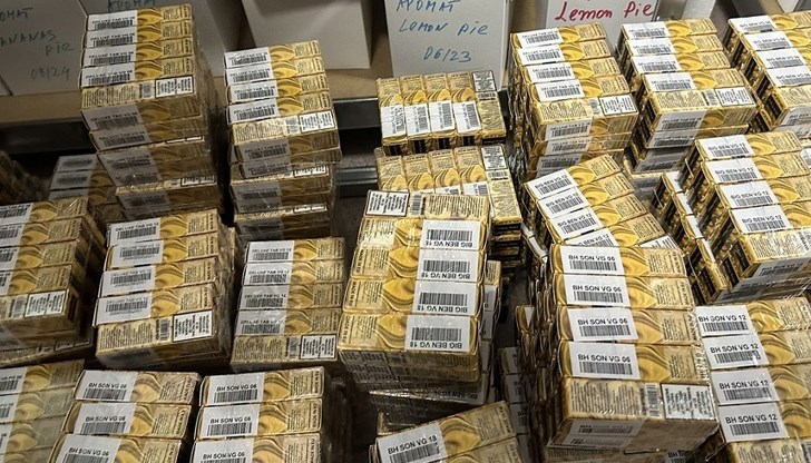 На изход от страната са спрени две превозни средства, укриващи тютюневи изделия с български акцизни бандероли На изход от страната са спрени две превозни средства, укриващи тютюневи изделия с български акцизни бандероли