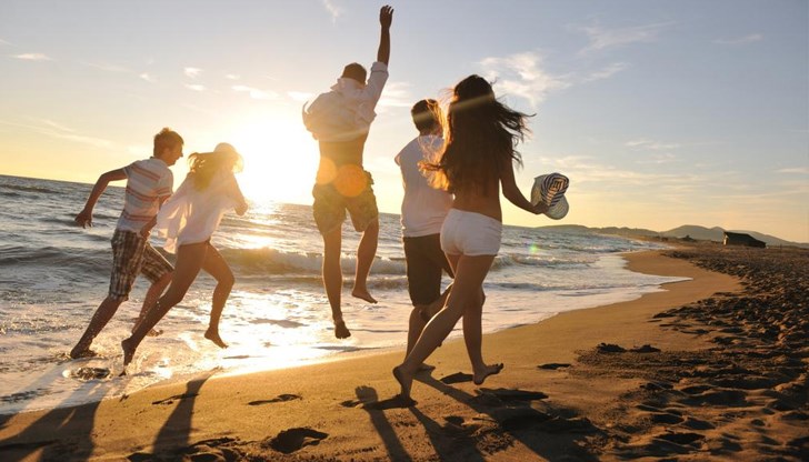 Максималните температури ще бъдат до 34° Максималните температури ще бъдат до 34°