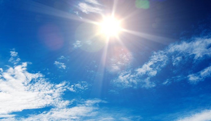 Максималните температури ще достигнат до 37°, като облачността ще се увеличава следобед в Западна и Централна България Максималните температури ще достигнат до 37°, като облачността ще се увеличава следобед в Западна и Централна България