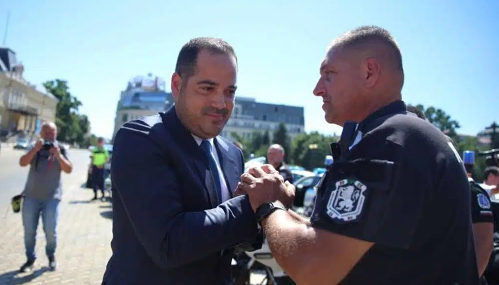 Причината за недоволството е отказа на президента да назначи служебен кабинет с Калин Стоянов Причината за недоволството е отказа на президента да назначи служебен кабинет с Калин Стоянов