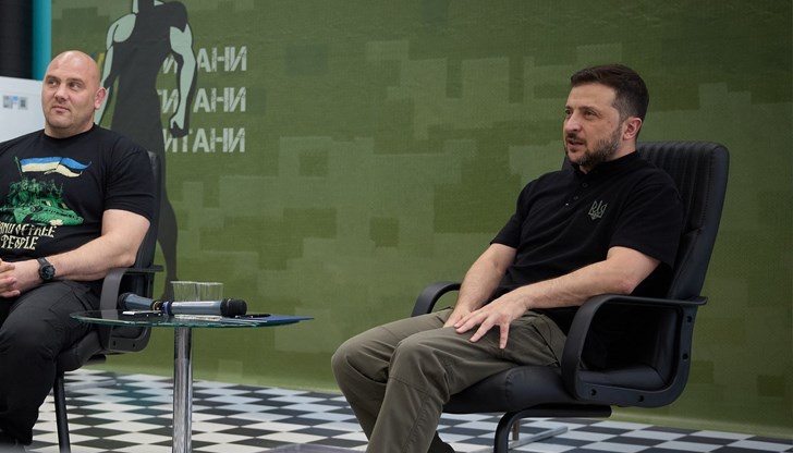 Украинският президент призова съюзниците на Киев да позволят използването на западно оръжие за удари във вътрешността на Русия Украинският президент призова съюзниците на Киев да позволят използването на западно оръжие за удари във вътрешността на Русия