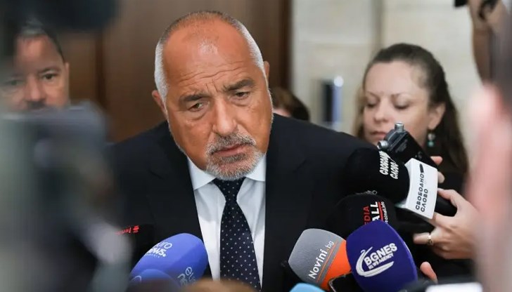 Прокурорите и съдиите да не ги обвиняват в политически поръчки Прокурорите и съдиите да не ги обвиняват в политически поръчки