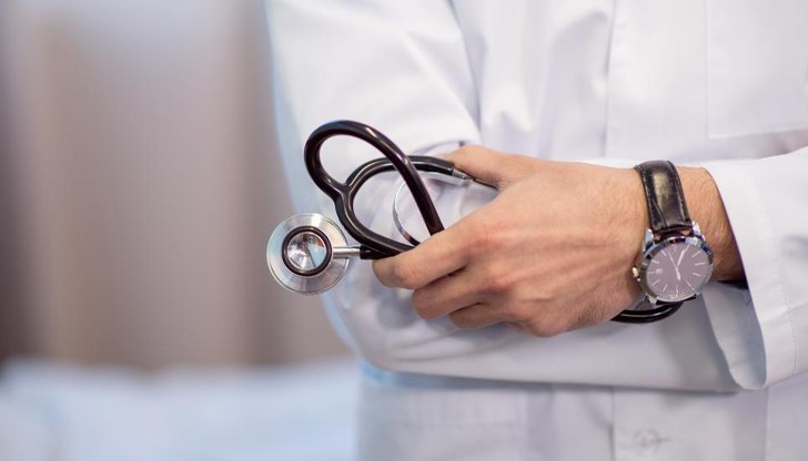 Единственото му нарушение е, че е издал документ на английски език Единственото му нарушение е, че е издал документ на английски език