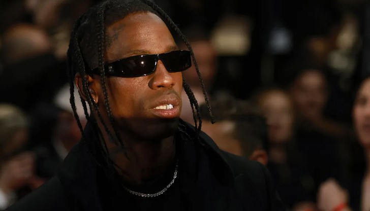 Музикалната звезда е арестуван за насилие срещу агент на сигурността в хотела "Georges V" Музикалната звезда е арестуван за насилие срещу агент на сигурността в хотела "Georges V"