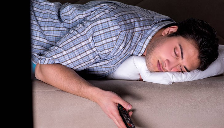 Прекаленото гледане на телевизия е свързано с по-високи нива на стрес, тревожност и депресия Прекаленото гледане на телевизия е свързано с по-високи нива на стрес, тревожност и депресия