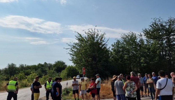 Пътните блокади са заради безводието в свищовски села Пътните блокади са заради безводието в свищовски села