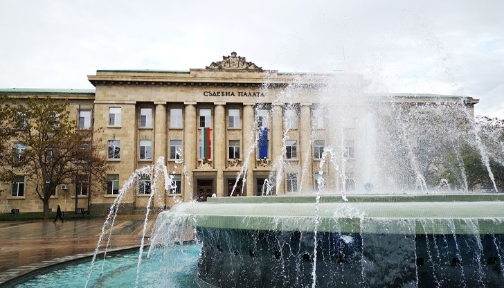 Понеделникът донесе рекордните 39,2 градуса Понеделникът донесе рекордните 39,2 градуса