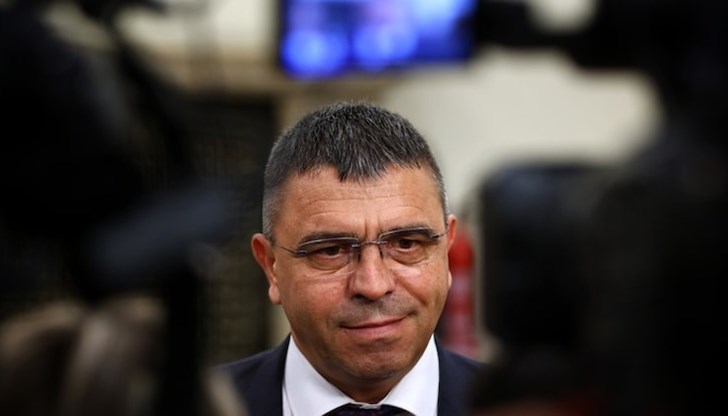 Има подаден сигнал до ДАНС и НСО с твърдения за заплахи към Ахмед Доган Има подаден сигнал до ДАНС и НСО с твърдения за заплахи към Ахмед Доган