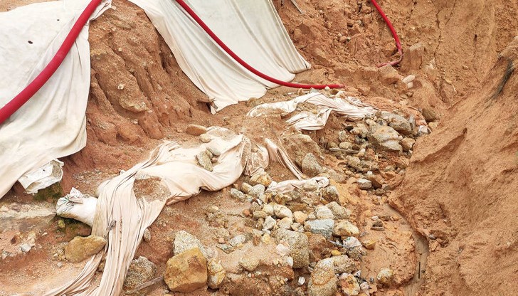 Трус с магнитуд 4,8 разтърси страната Трус с магнитуд 4,8 разтърси страната