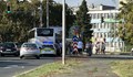 Кола се заби в автобус с румънски туристи в Бургас