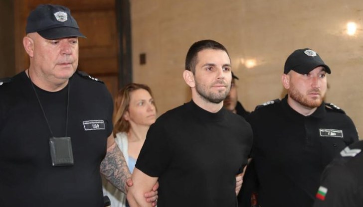 Обвинен в престъпна група остава в ареста по решение на СГС Обвинен в престъпна група остава в ареста по решение на СГС