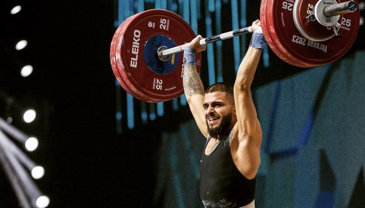 Медалистът от Русе изрази критики към Българската федерация по вдигане на тежести Медалистът от Русе изрази критики към Българската федерация по вдигане на тежести