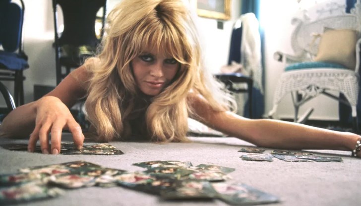 Въпреки възрастта актрисата остава непоколебима в борбата си за животните Въпреки възрастта актрисата остава непоколебима в борбата си за животните