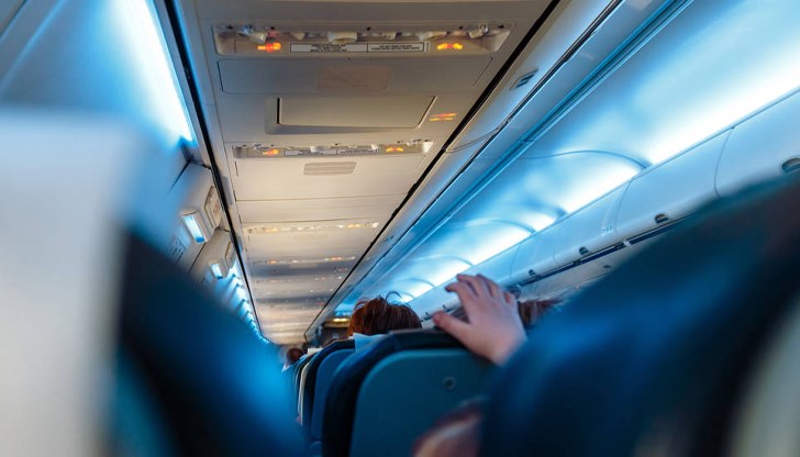 Инцидент с херметизацията на самолет разтърси пътници на Delta Air Lines Инцидент с херметизацията на самолет разтърси пътници на Delta Air Lines