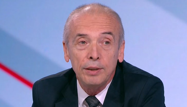 Критичен поглед върху лечението на коронавируса и обществените нагласи Критичен поглед върху лечението на коронавируса и обществените нагласи