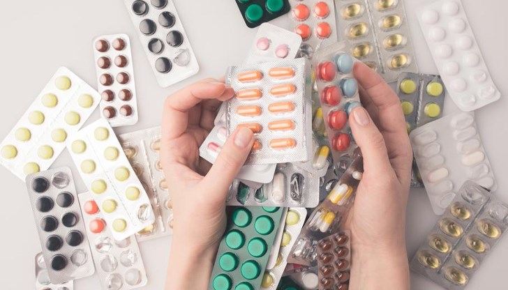 КЗП и ИАЛ налагат санкции срещу нелегалната търговия с медикаменти КЗП и ИАЛ налагат санкции срещу нелегалната търговия с медикаменти