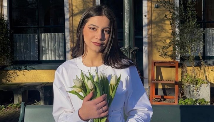 Еси Феимова е едва на 20 години Еси Феимова е едва на 20 години