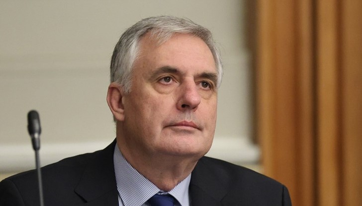 България се нуждае от стабилно управление, не от политически сериали България се нуждае от стабилно управление, не от политически сериали